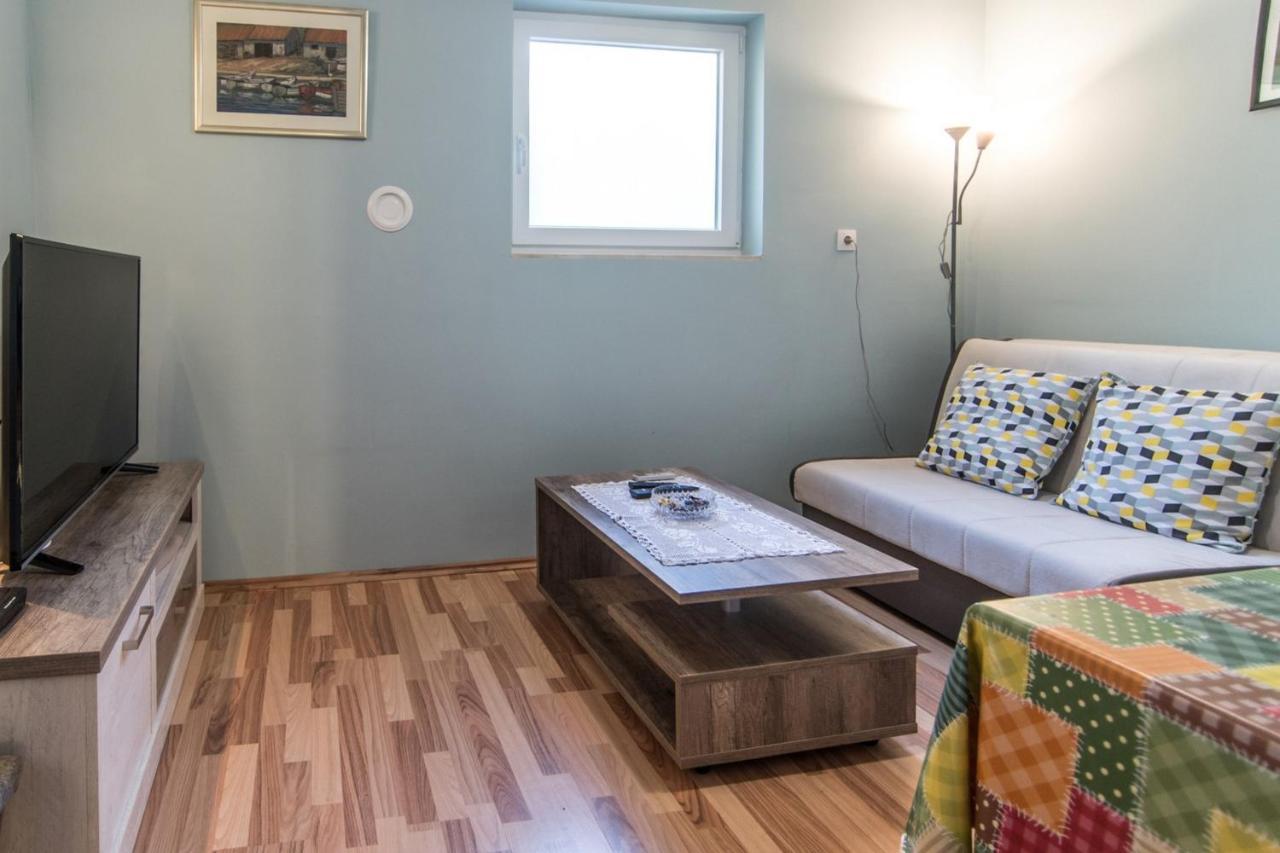 Apartment Zelina Mali Lošinj Zewnętrze zdjęcie